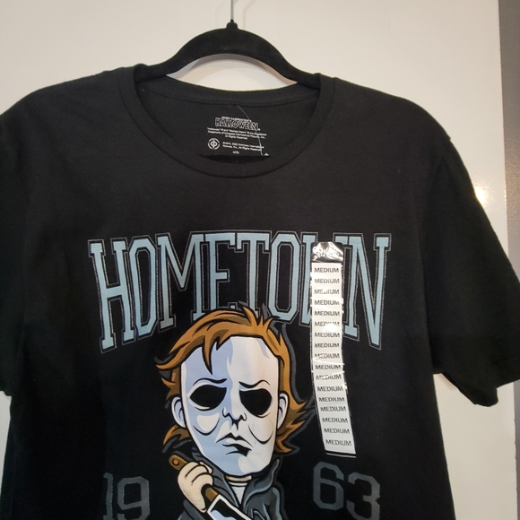 Spencer's hometown hero Michael Myers  short sleeve T-shirt size medium - Picture 4 of 9